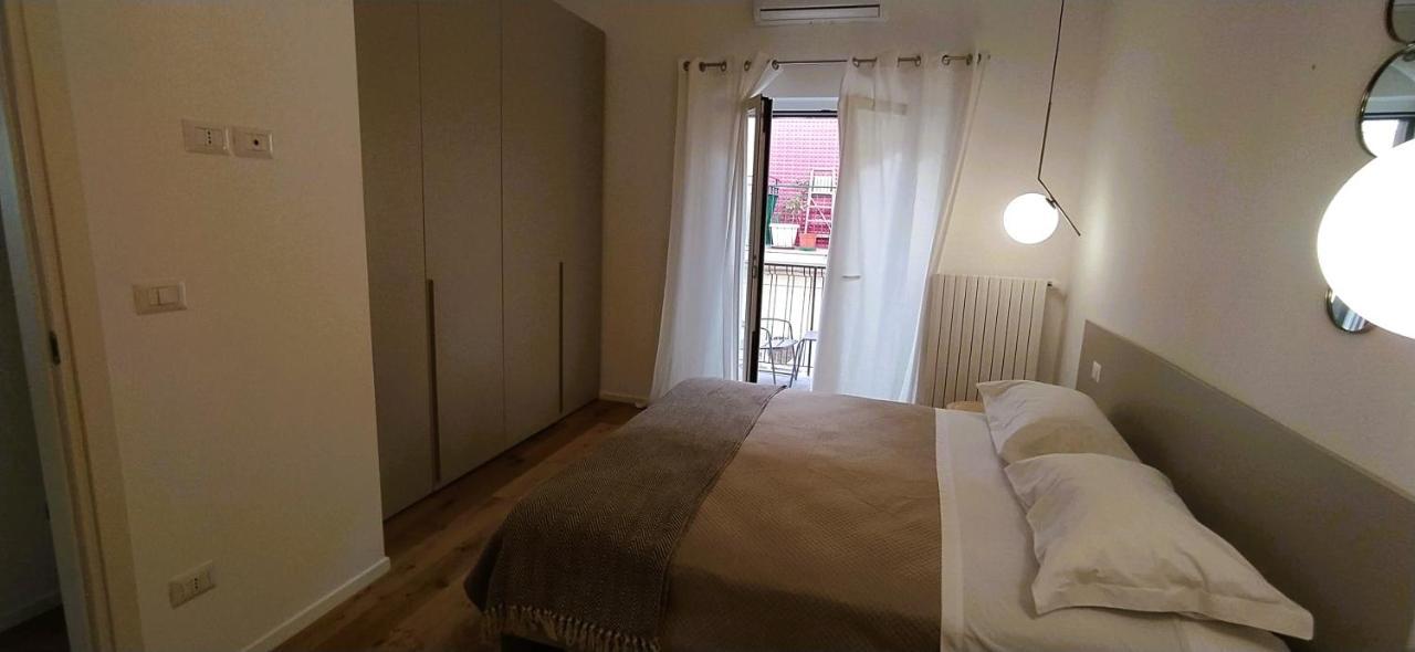 Via Genova 31 Apartment Бари Екстериор снимка