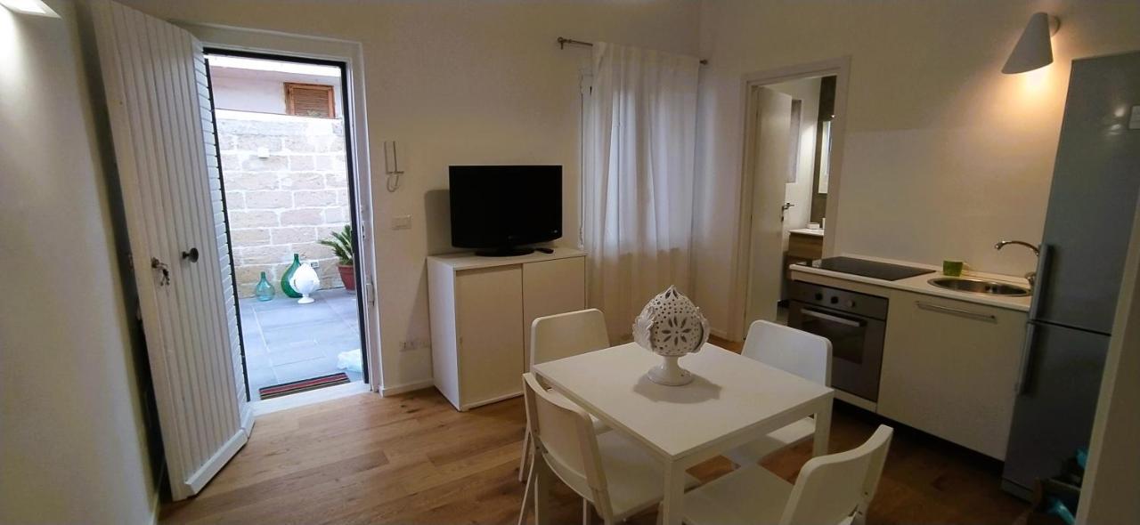 Via Genova 31 Apartment Бари Екстериор снимка