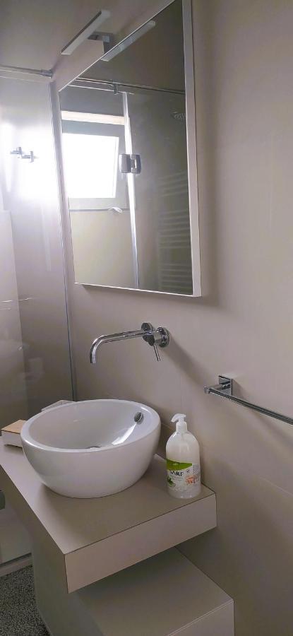 Via Genova 31 Apartment Бари Екстериор снимка