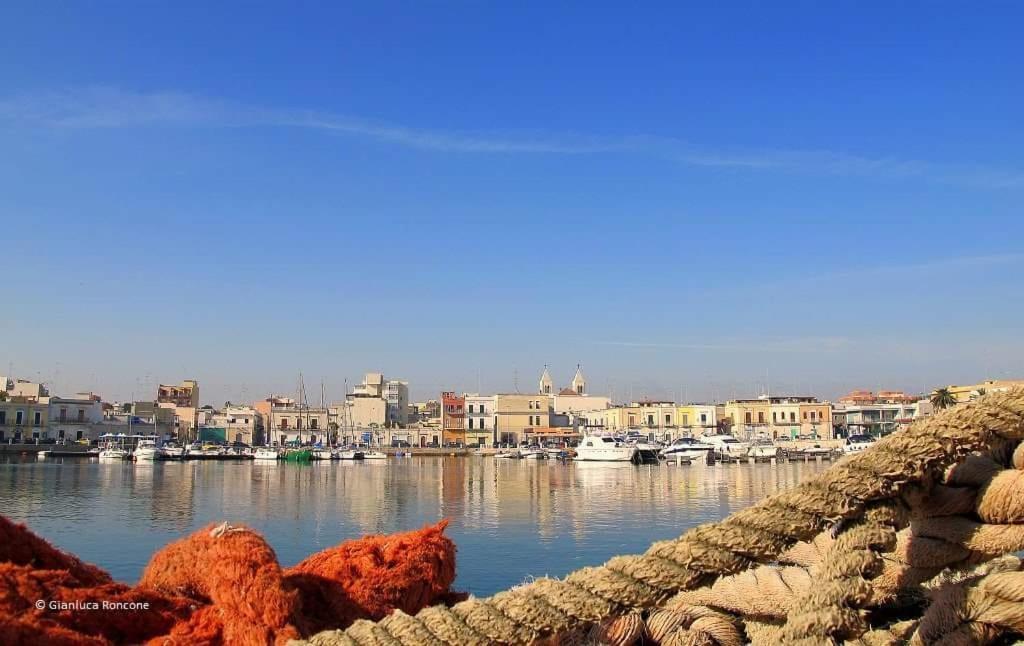 Via Genova 31 Apartment Бари Екстериор снимка